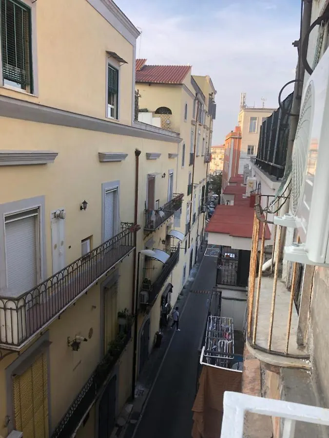 La Maison Della Torre Portici 0*,